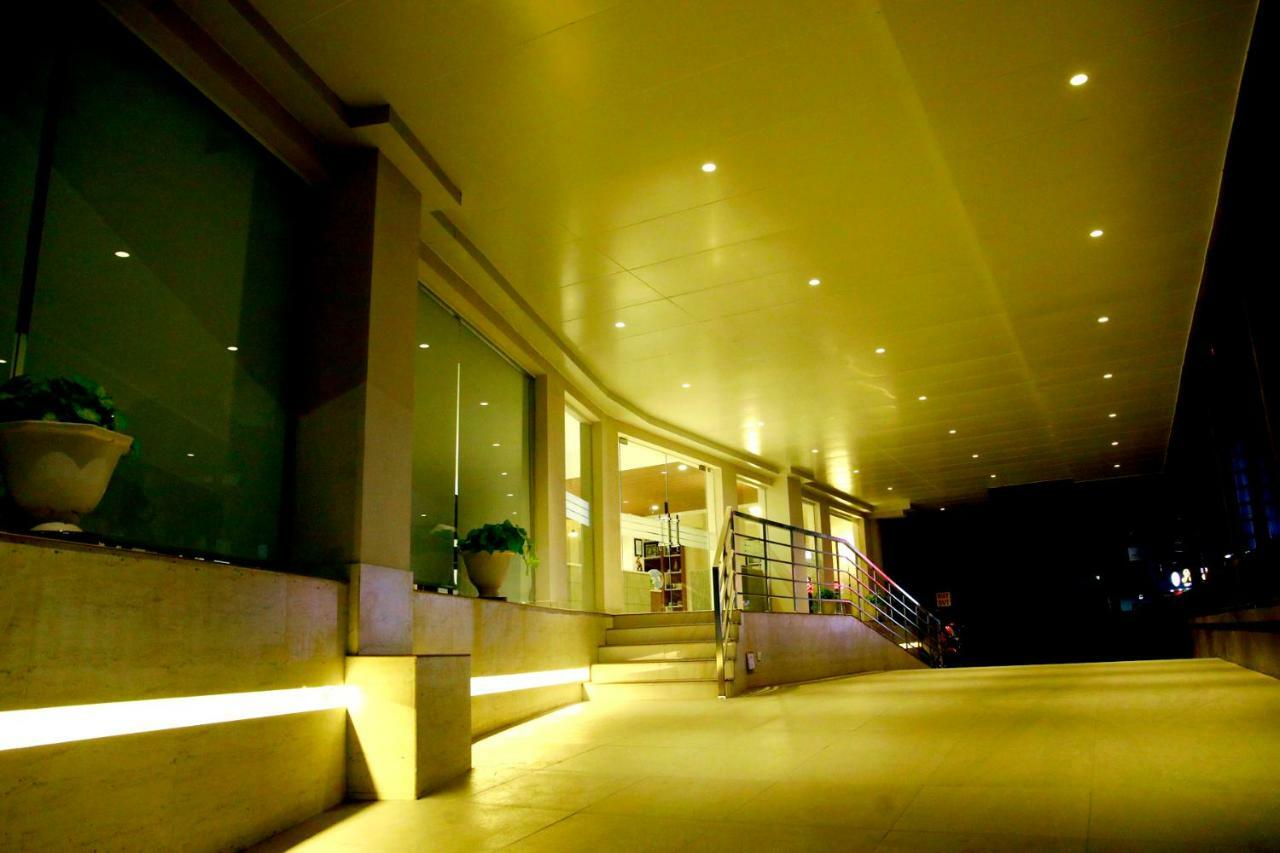 Hotel Panacea Ventures Коллам Екстер'єр фото