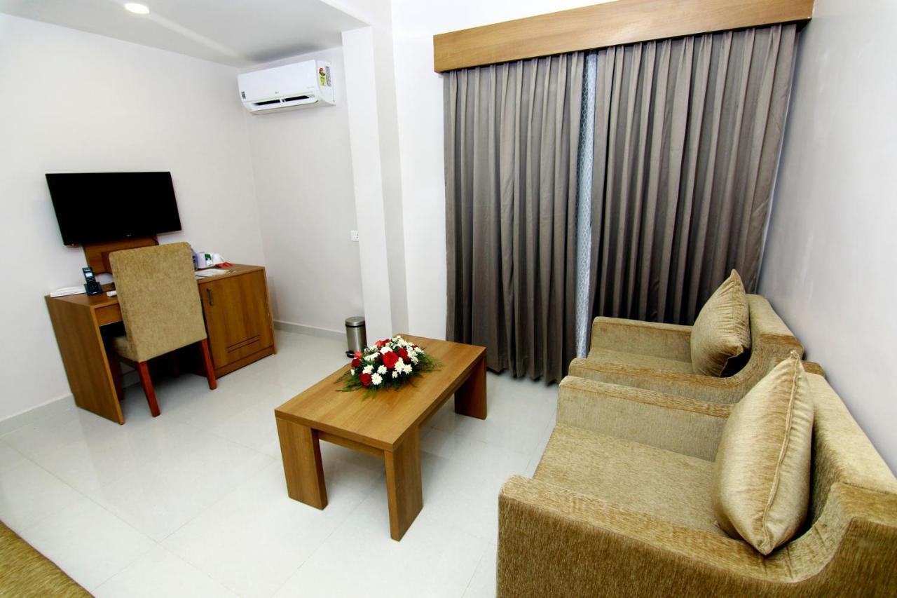 Hotel Panacea Ventures Коллам Екстер'єр фото