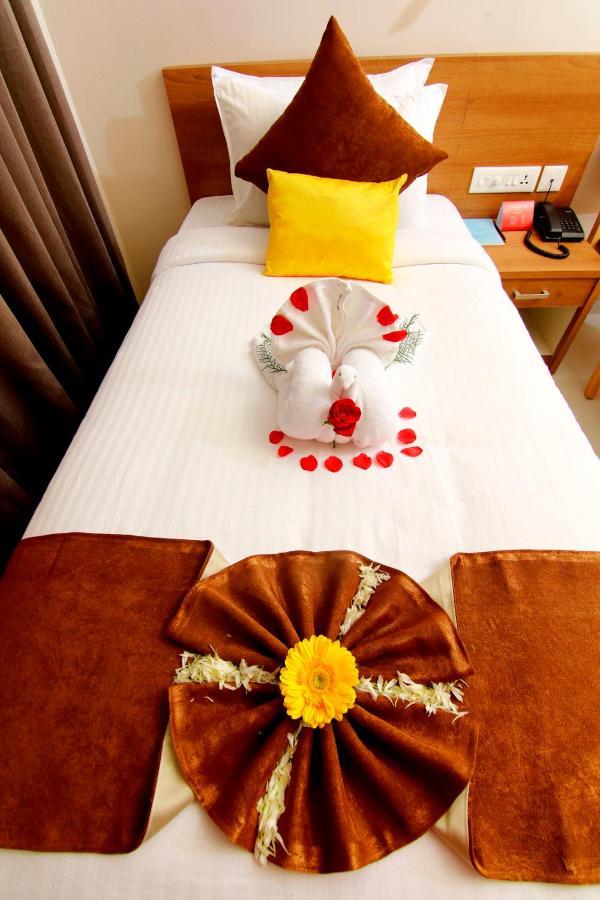 Hotel Panacea Ventures Коллам Екстер'єр фото