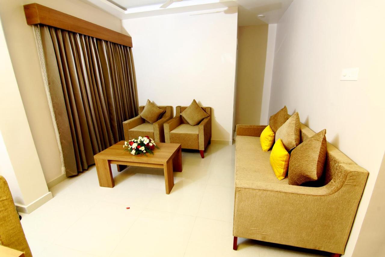 Hotel Panacea Ventures Коллам Екстер'єр фото